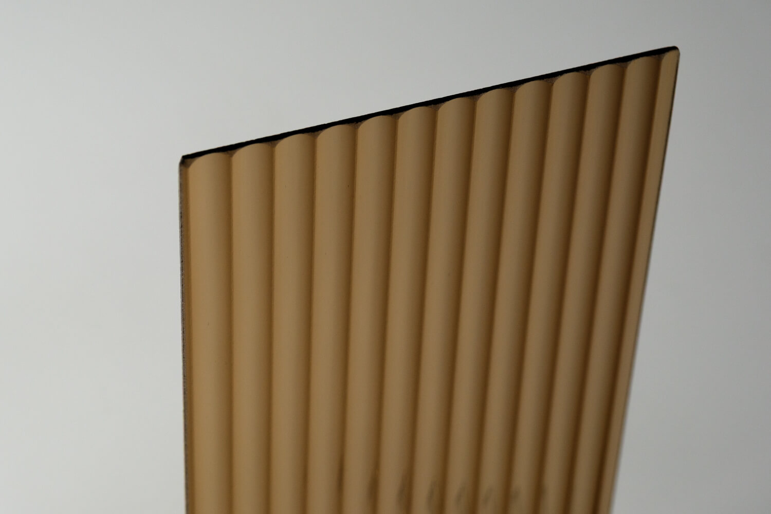 モールガラスブロンズ斜めから